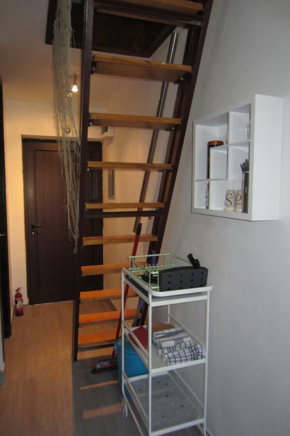 Apartman Valinor Miholascica Exterior foto