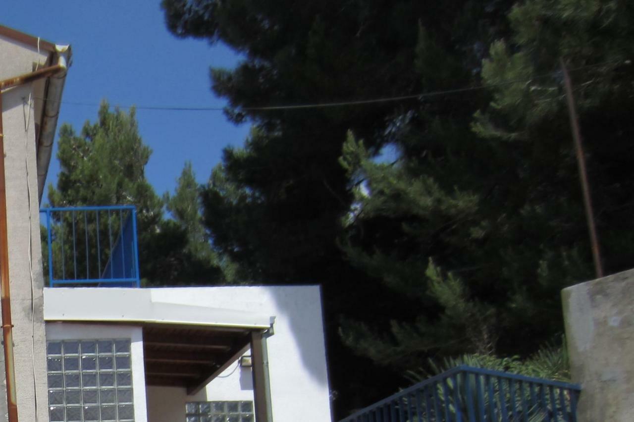 Apartman Valinor Miholascica Exterior foto